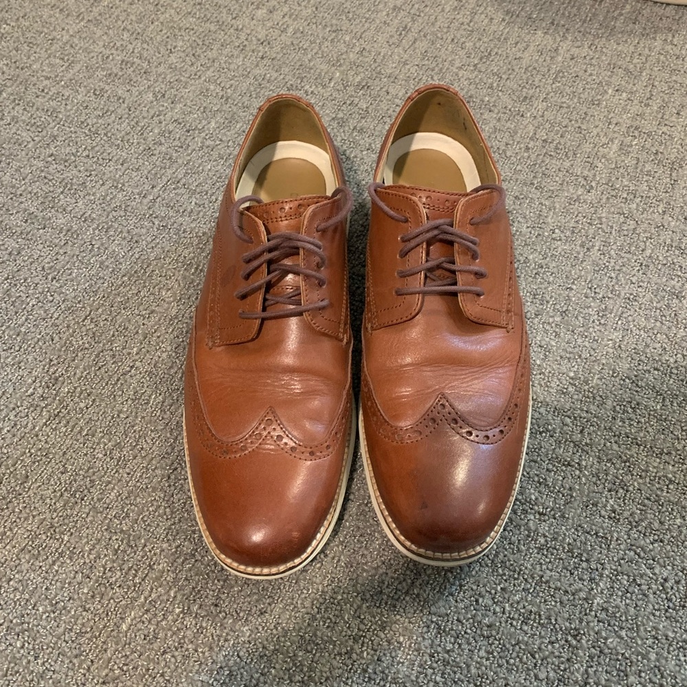 Men’s Cole Han original wingtip Oxfords!
